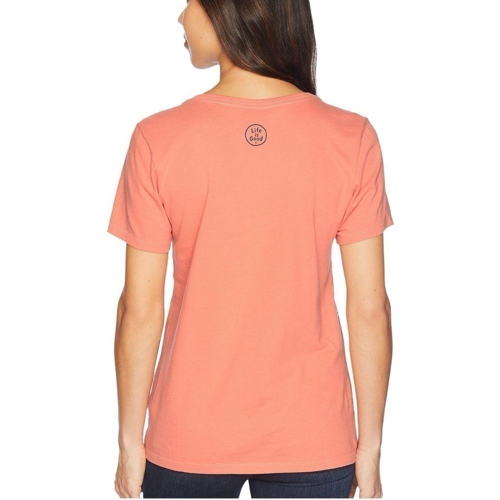 Life Is Good Women’s Medium Elegant Flamingos Crusher Scoop Neck Tee Shirt Gray - Picture 9 of 9